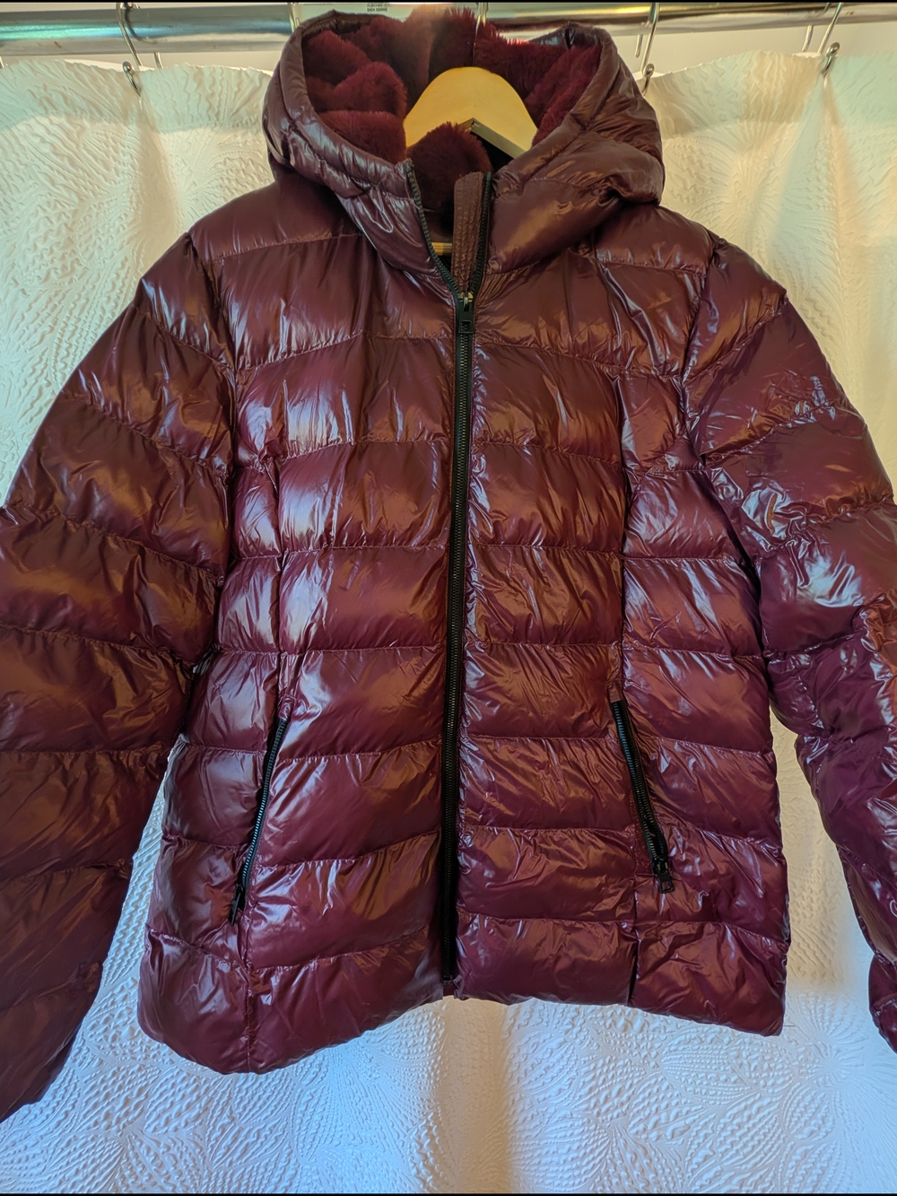 32 Heat Shiny Quilted Hooded Puffer Jacket - Deep Plum